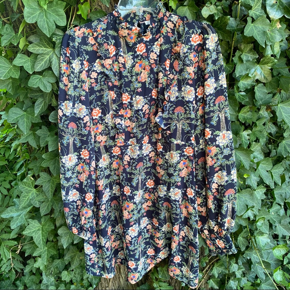Romantic 🌹 Floral Dress in Navy ❤️ Valentine’s Day